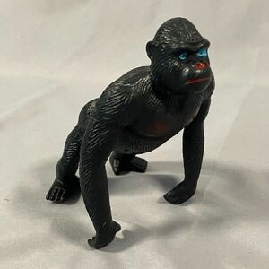Vintage 1998 Gorilla Action Figure Black Primate Toy
